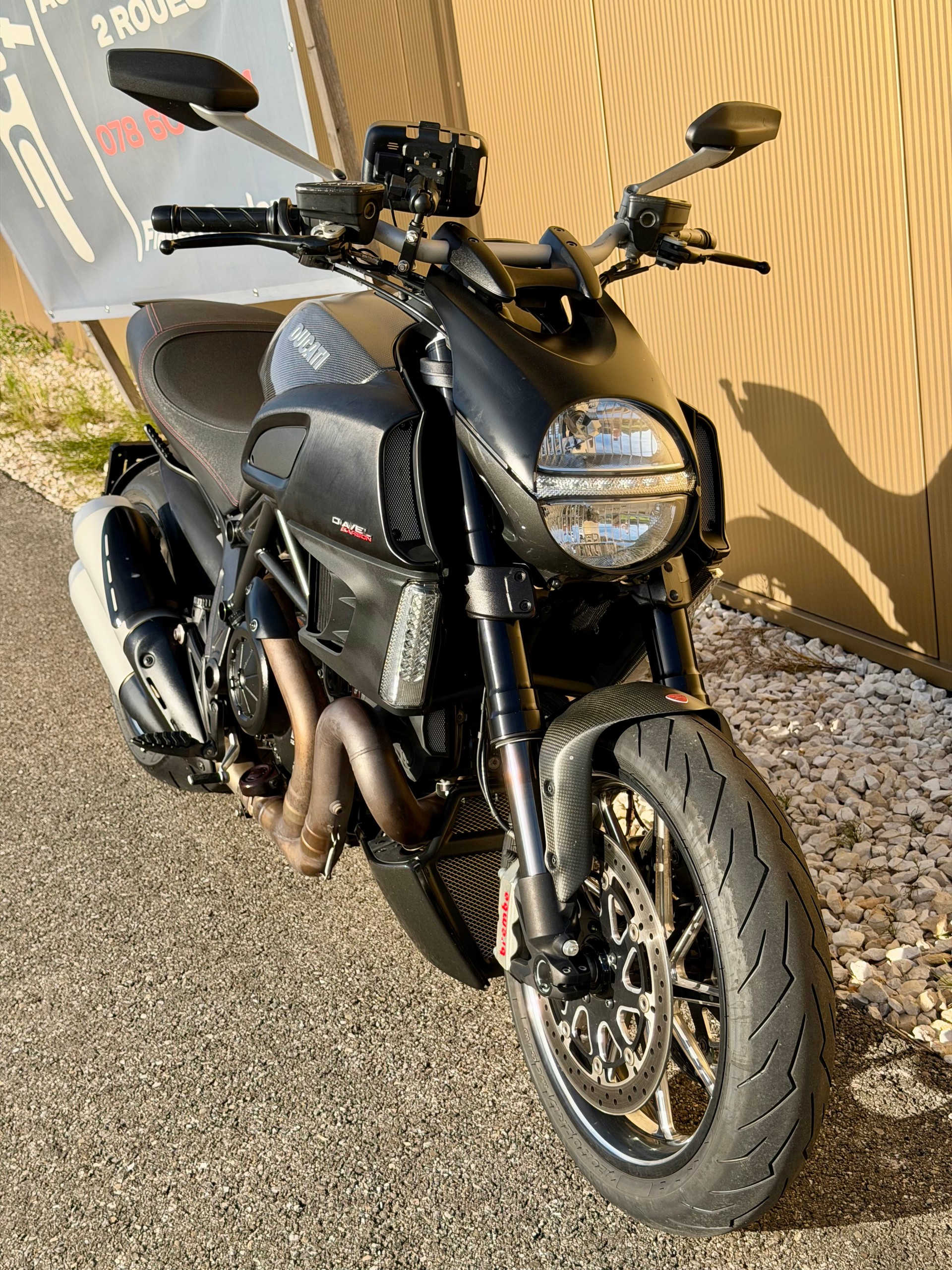 DUCATI Diavel 1200 Carbon