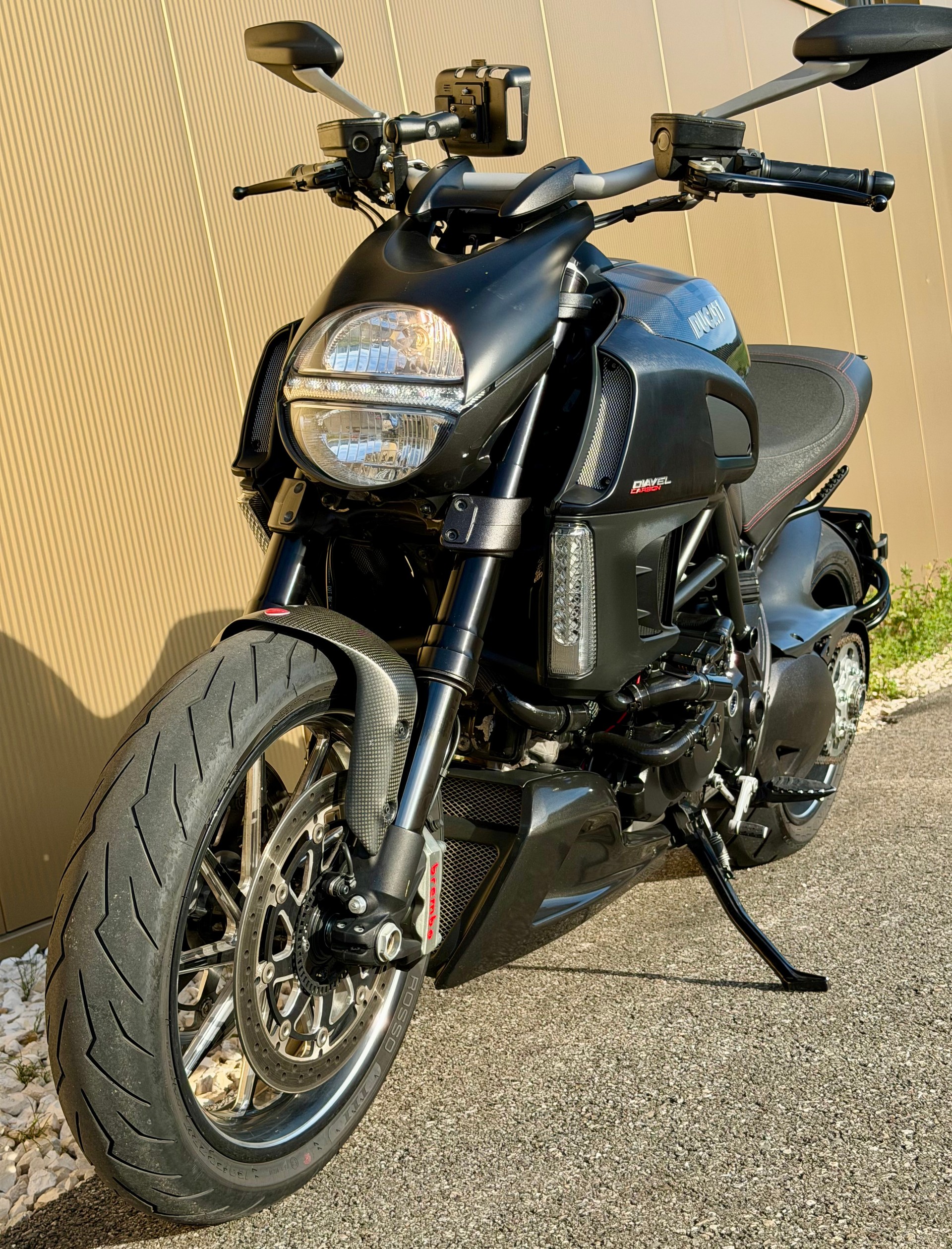 DUCATI Diavel 1200 Carbon-image-7