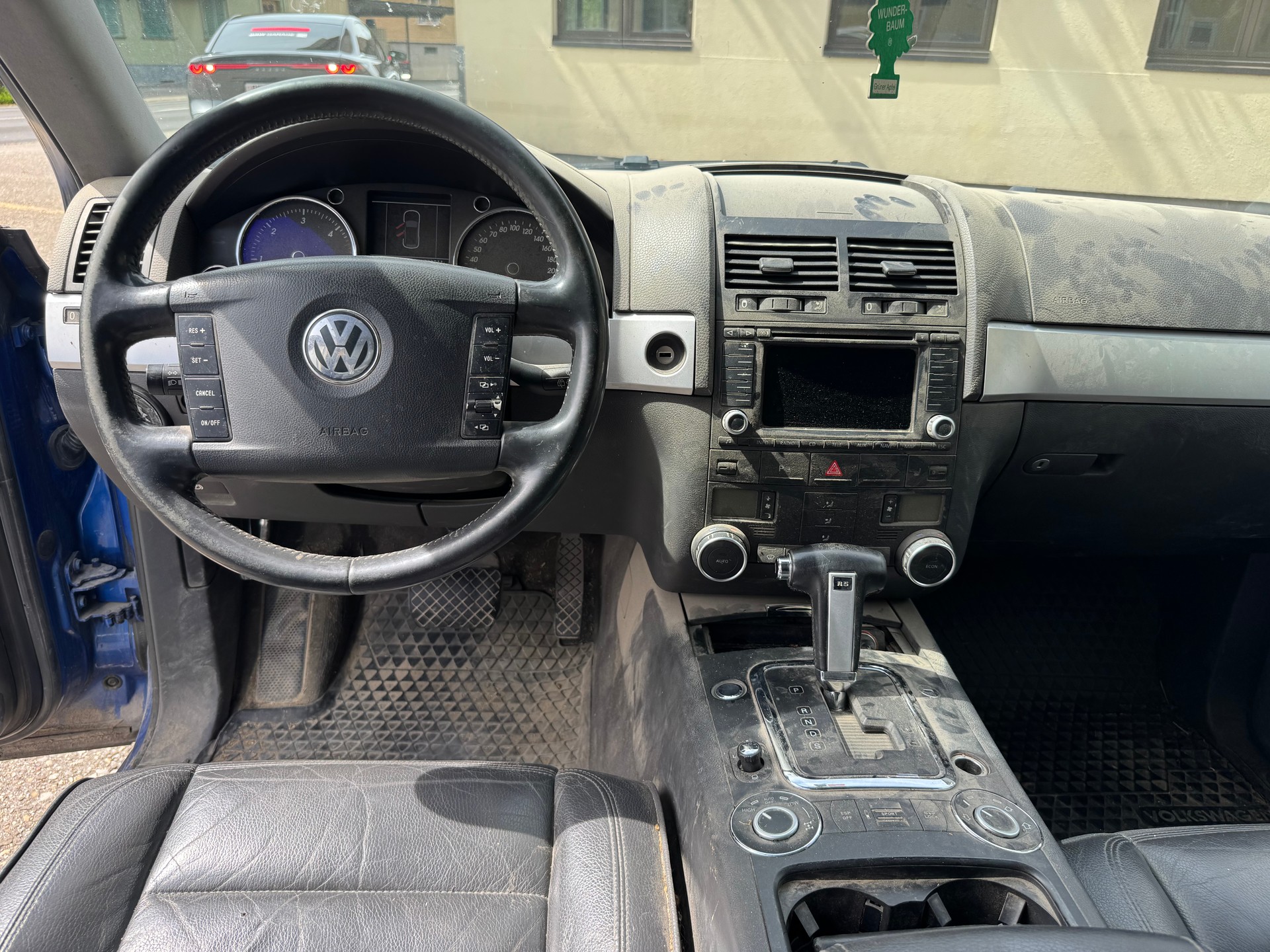 VW Touareg 2.5 TDI-image-28