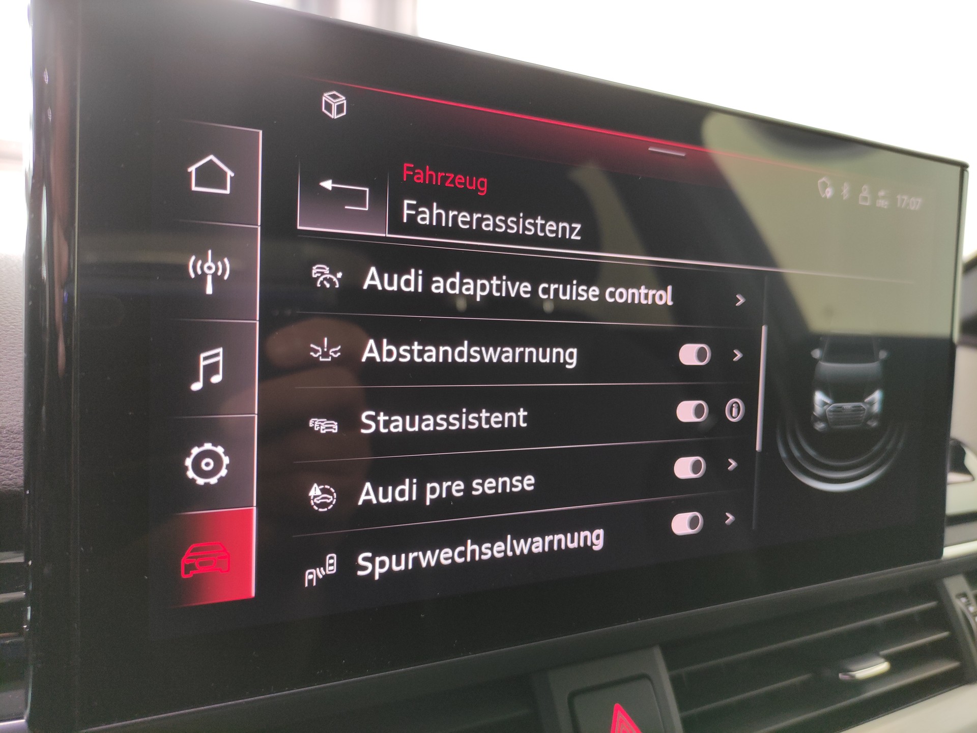 AUDI 2.0 40 TDI S Line quattro S-Tronic-image-3