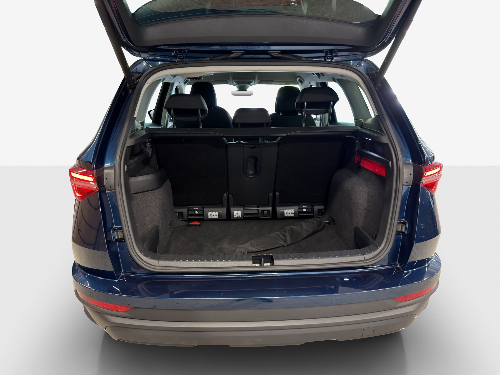 SKODA Karoq 1.5 TSI Style DSG-image-11