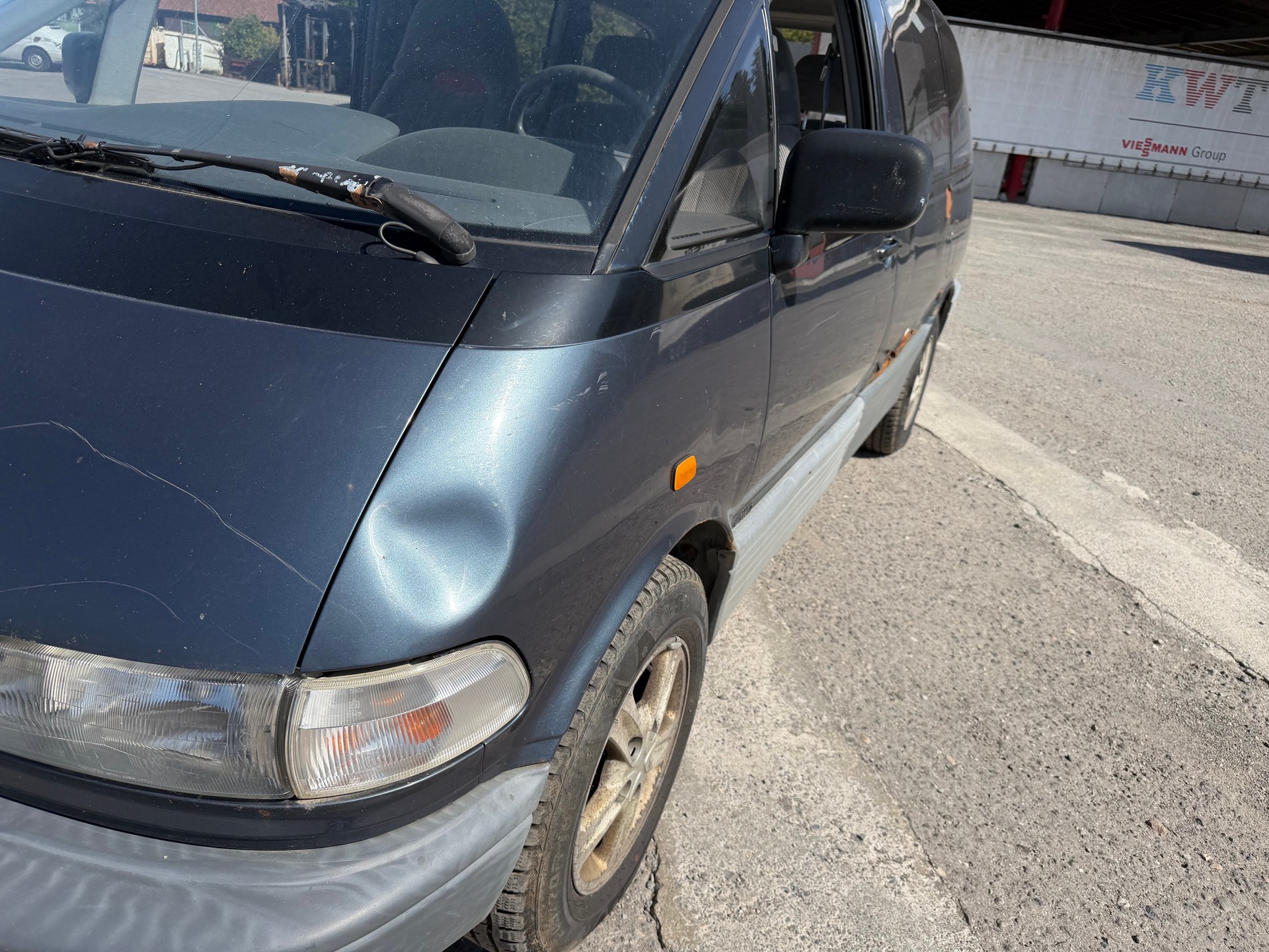 TOYOTA Previa GL 4x4-image-14