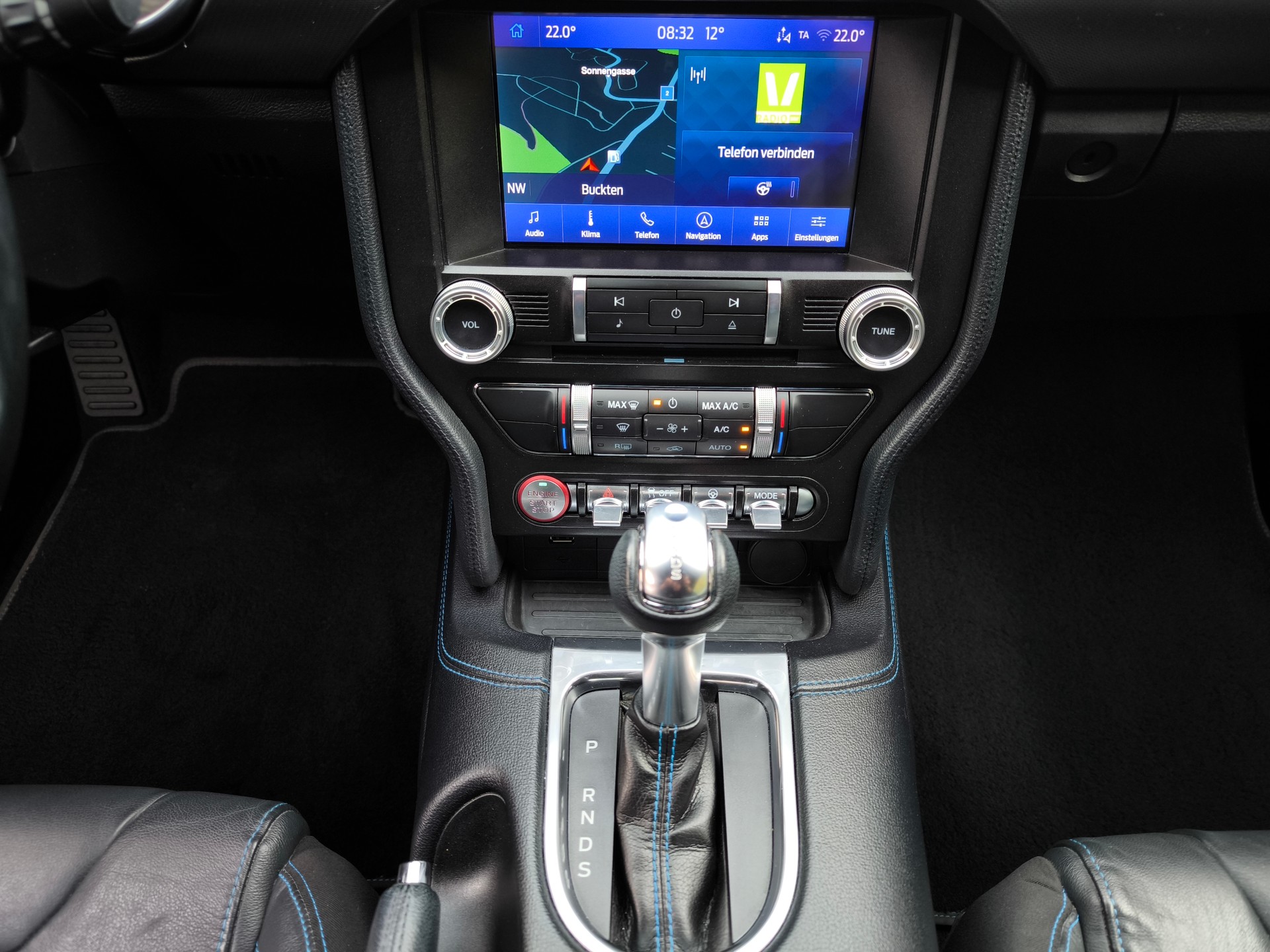 FORD Mustang Fastback 5.0 V8 GT Automat / Recaro-image-24