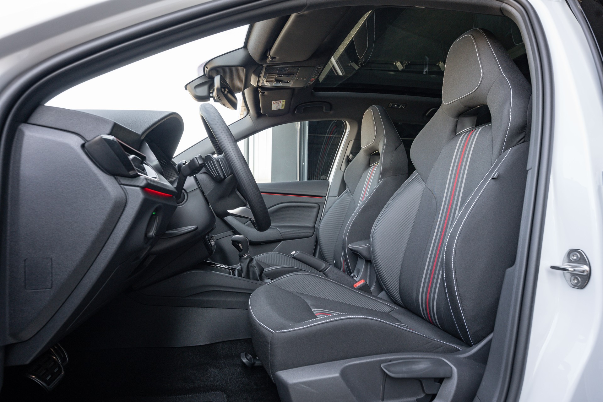 SKODA Scala 1.5 TSI Monte Carlo DSG-image-9