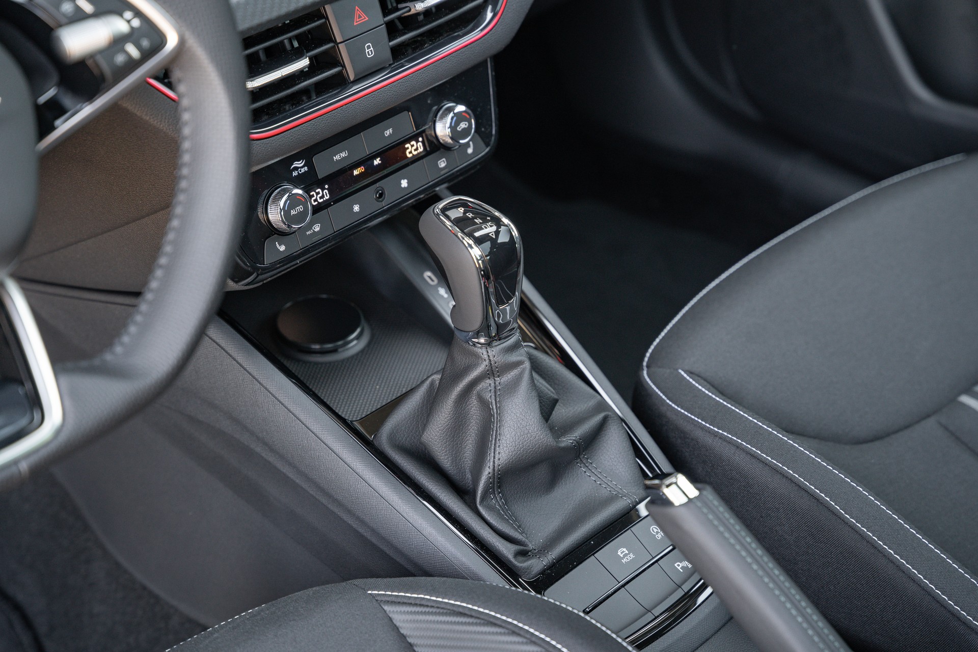 SKODA Scala 1.5 TSI Monte Carlo DSG-image-19