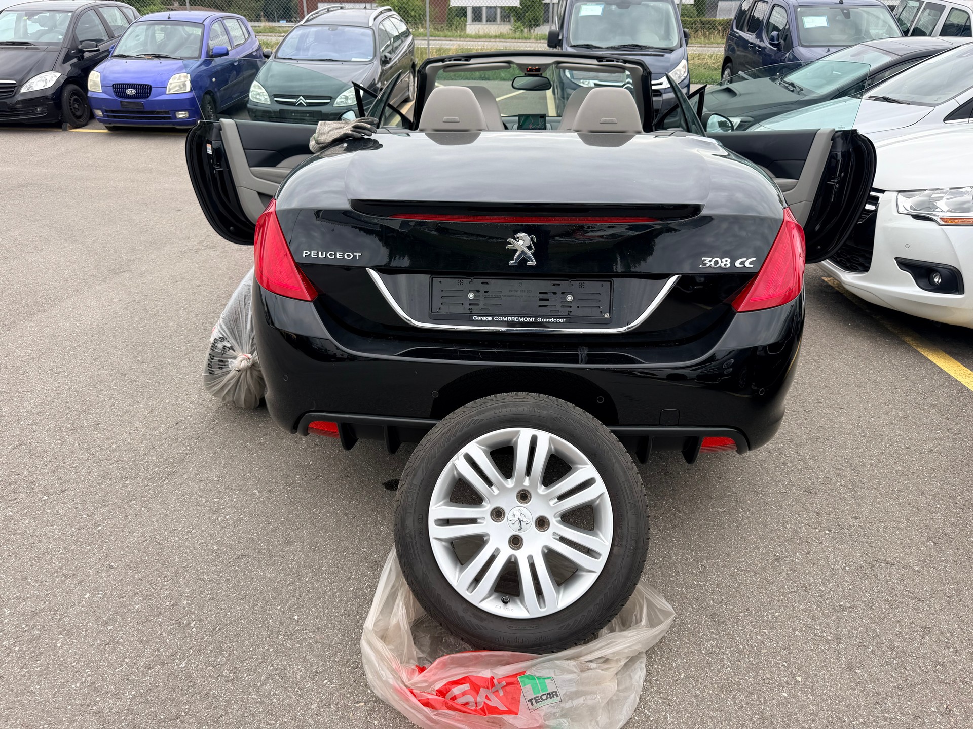 PEUGEOT 308 CC 1.6 16V Turbo R.Garros Automatic-image-15