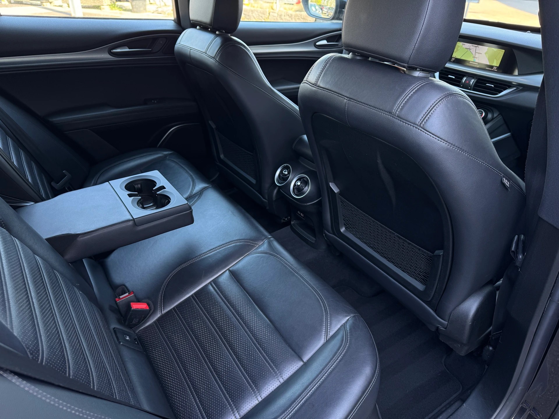 ALFA ROMEO Stelvio 2.2 JTDM Super Q4 Automatic-image-11