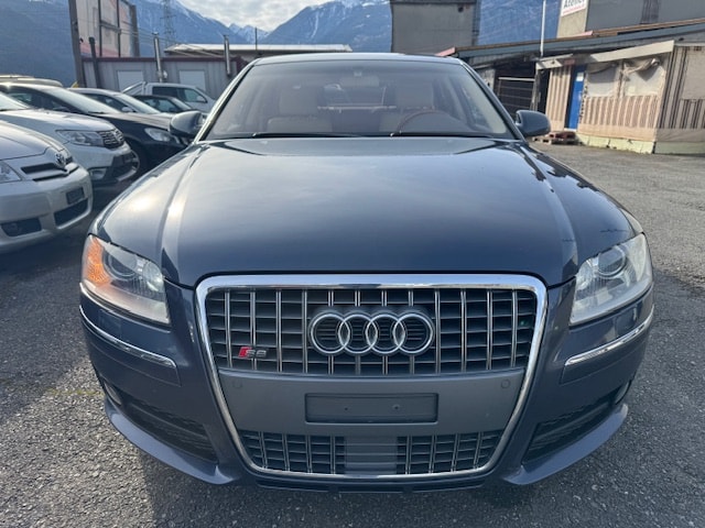 AUDI S8 5.2 V10 quattro tiptronic-image-13