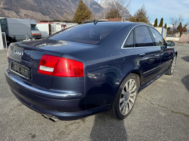 AUDI S8 5.2 V10 quattro tiptronic-image-12
