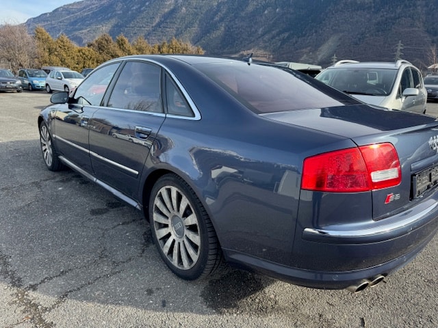 AUDI S8 5.2 V10 quattro tiptronic-image-10