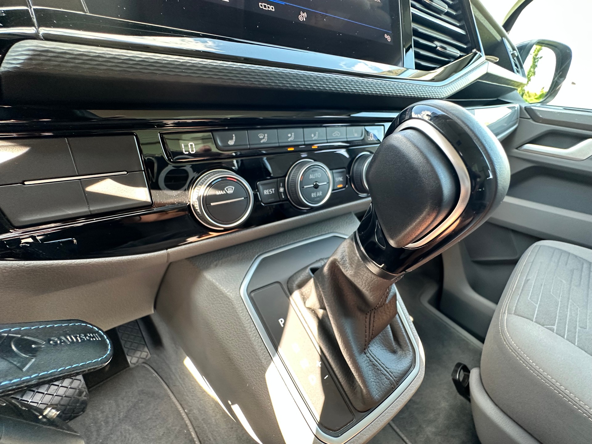 VW 2.0TDi 150PS CALIFORNIA EDITION OCEAN ***NEUWERTIG*** Top ausgestattet-image-28