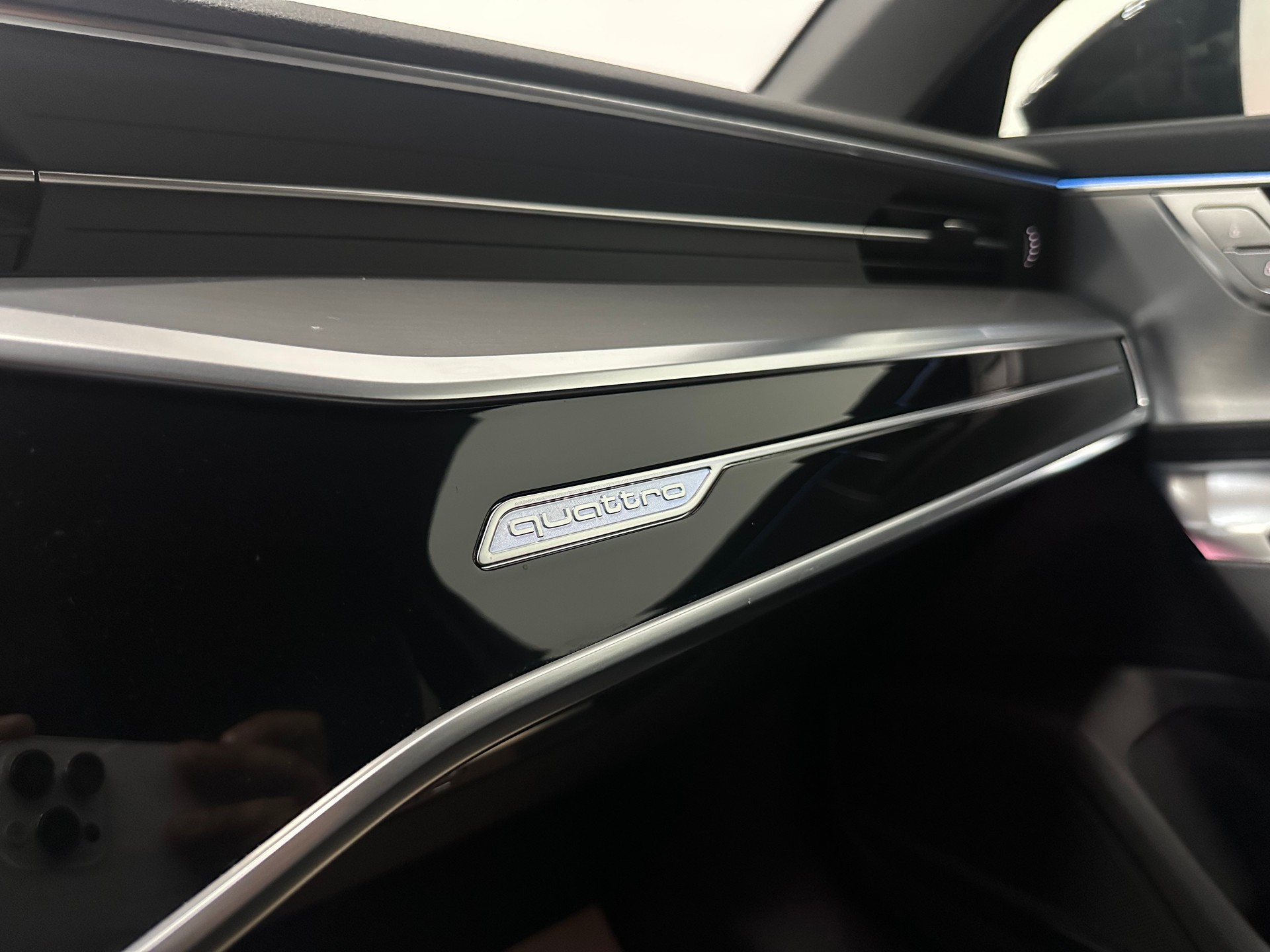 AUDI A6 Avant 40 TDI Sport quattro S-tronic-image-19