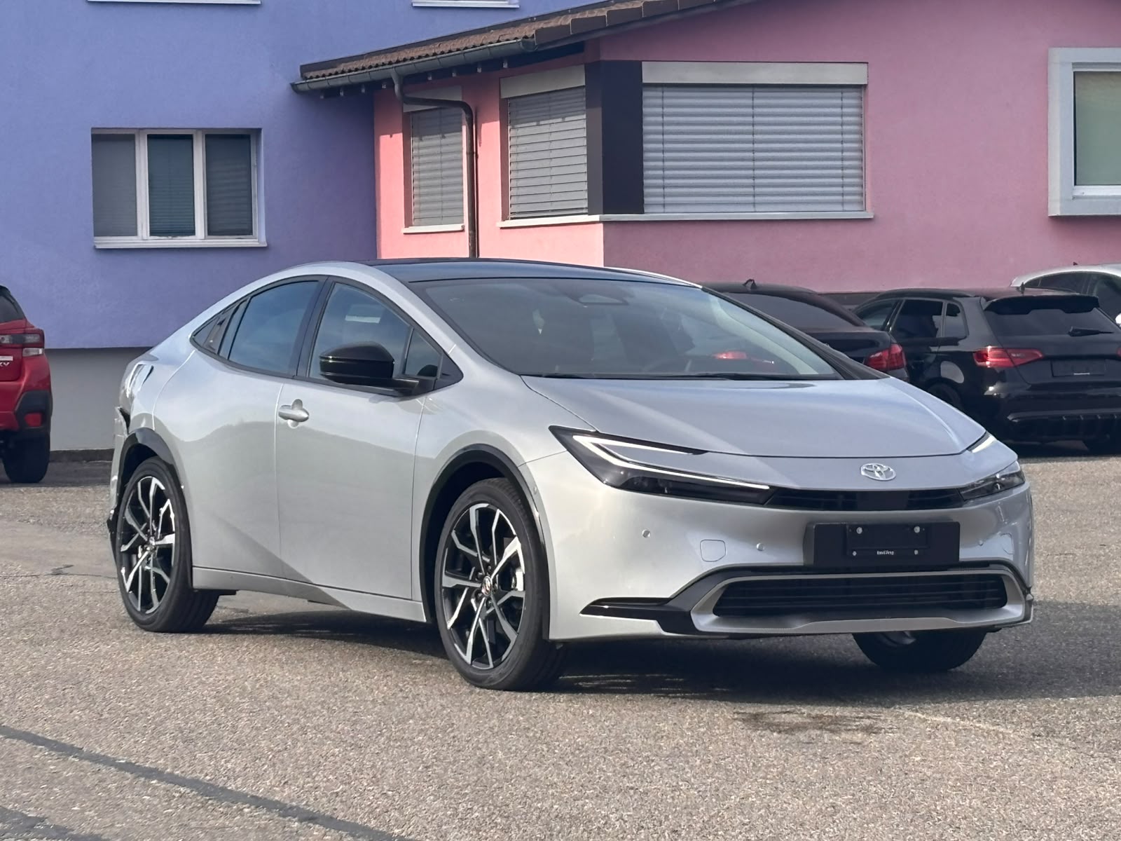 TOYOTA Prius 2,0 VVT-i Plug-in Hybrid Premium-image-2