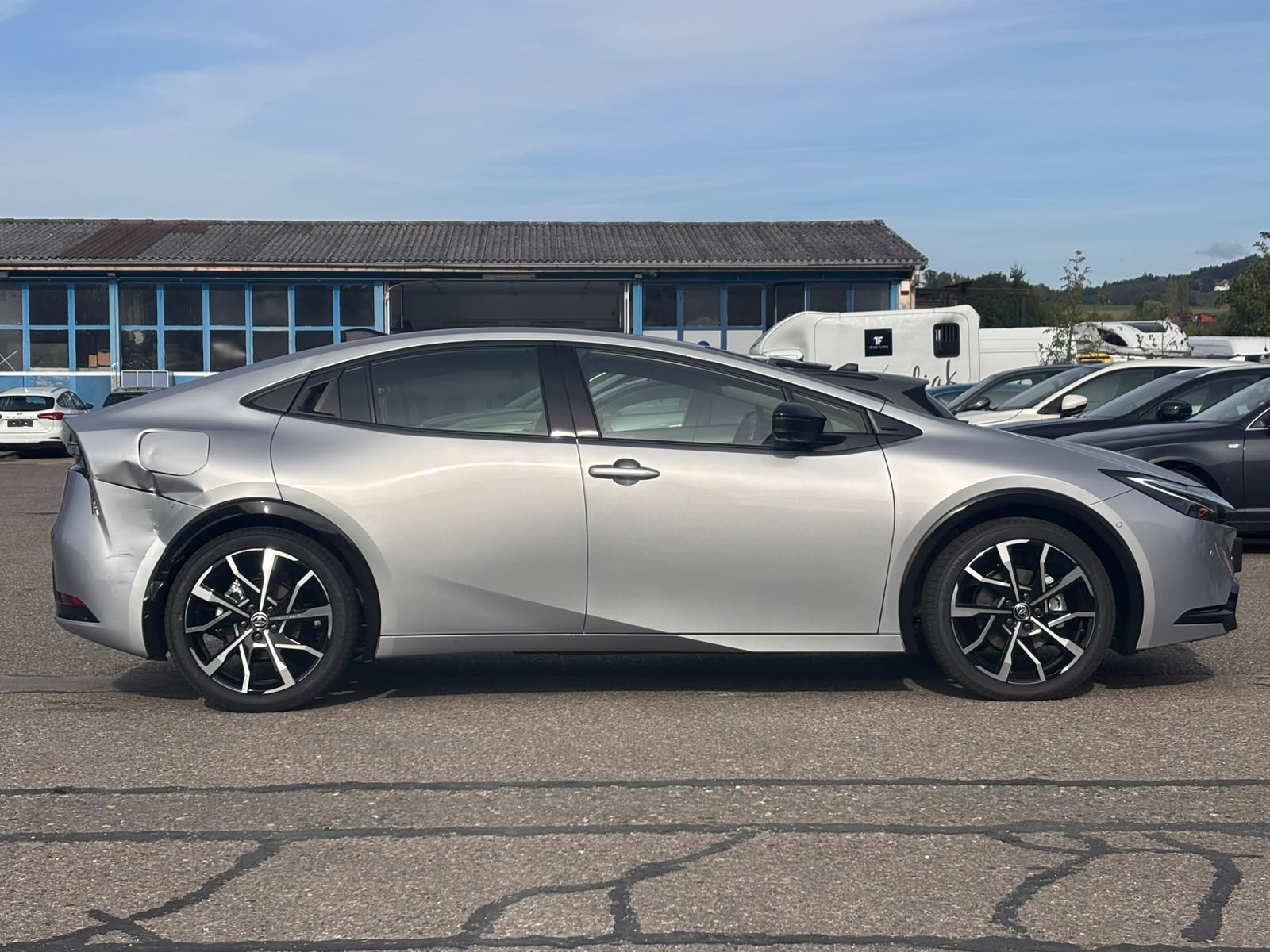 TOYOTA Prius 2,0 VVT-i Plug-in Hybrid Premium-image-3