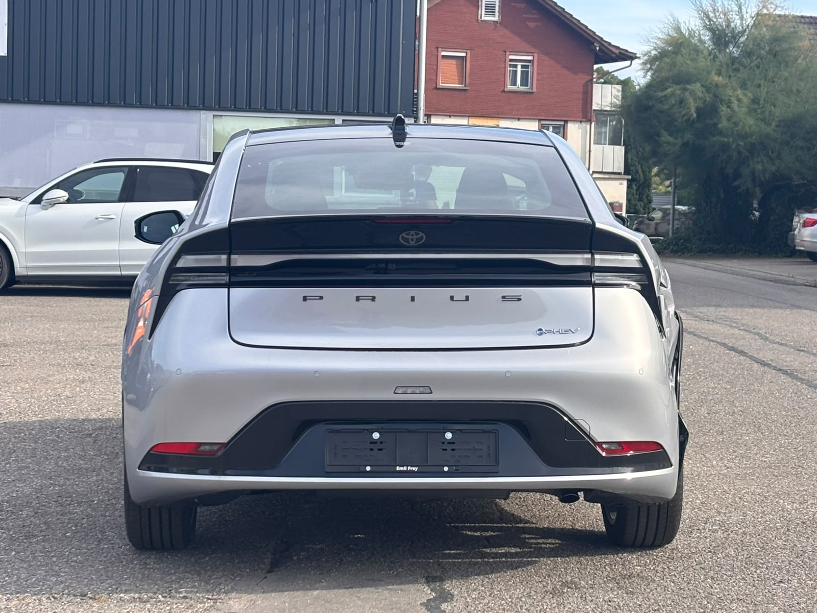 TOYOTA Prius 2,0 VVT-i Plug-in Hybrid Premium-image-5