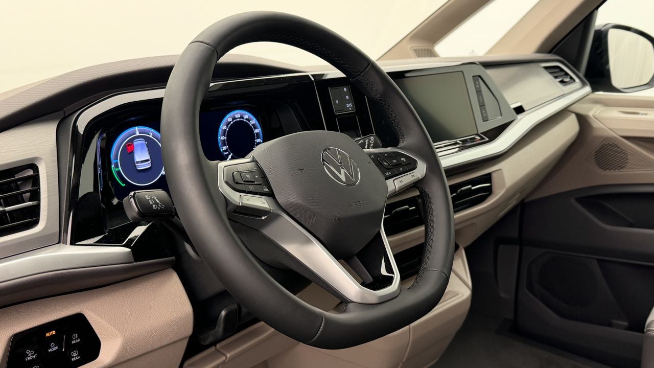 VW Multivan 1.5 eHybrid Life Edition 4Motion DSG-image-6