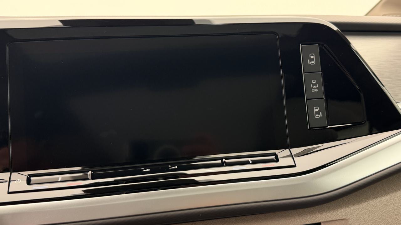 VW Multivan 1.5 eHybrid Life Edition 4Motion DSG-image-7