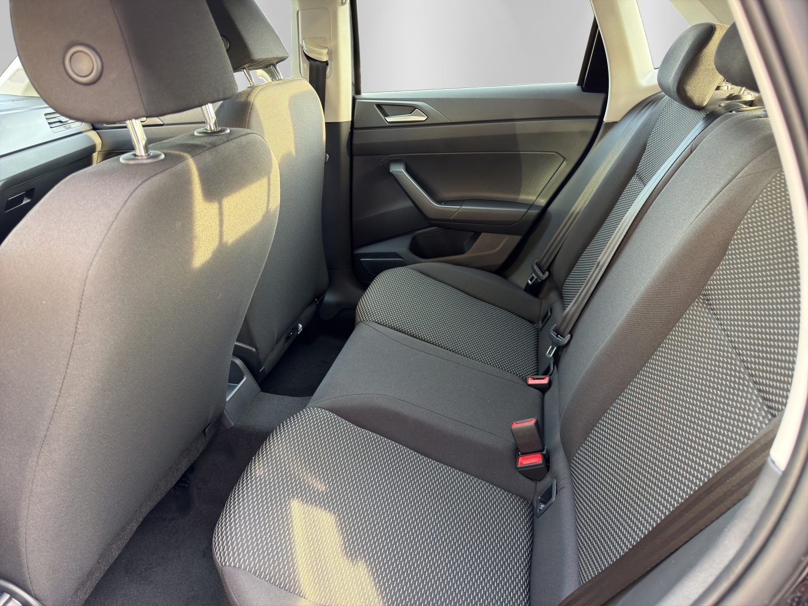VW Polo 1.0 TSI Trend-image-9