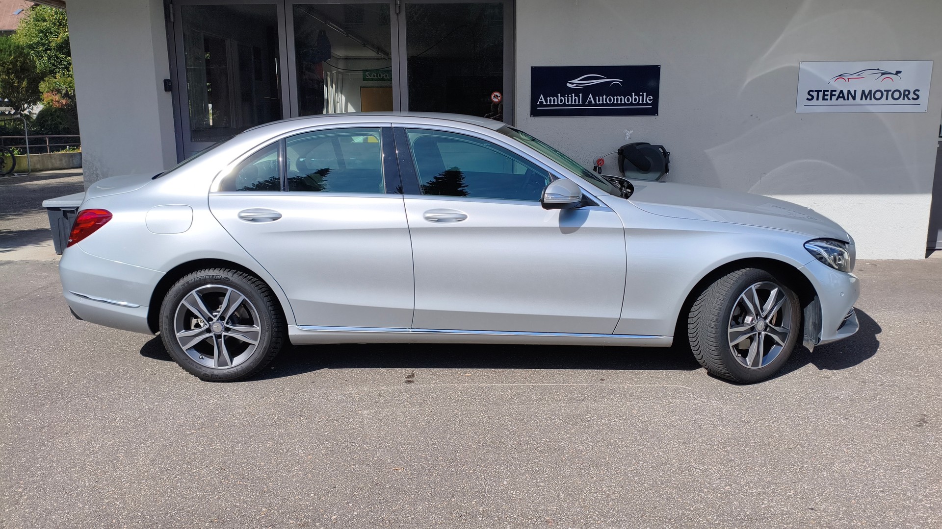 MERCEDES-BENZ C 200 Swiss Star Edition Avantgarde 7G-Tronic-image-1