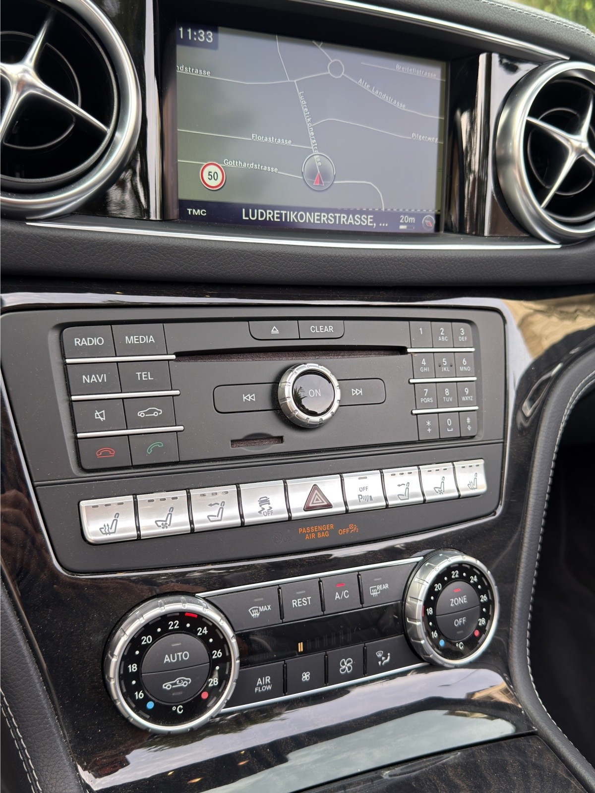 MERCEDES-BENZ SL 400 9G-Tronic-image-14