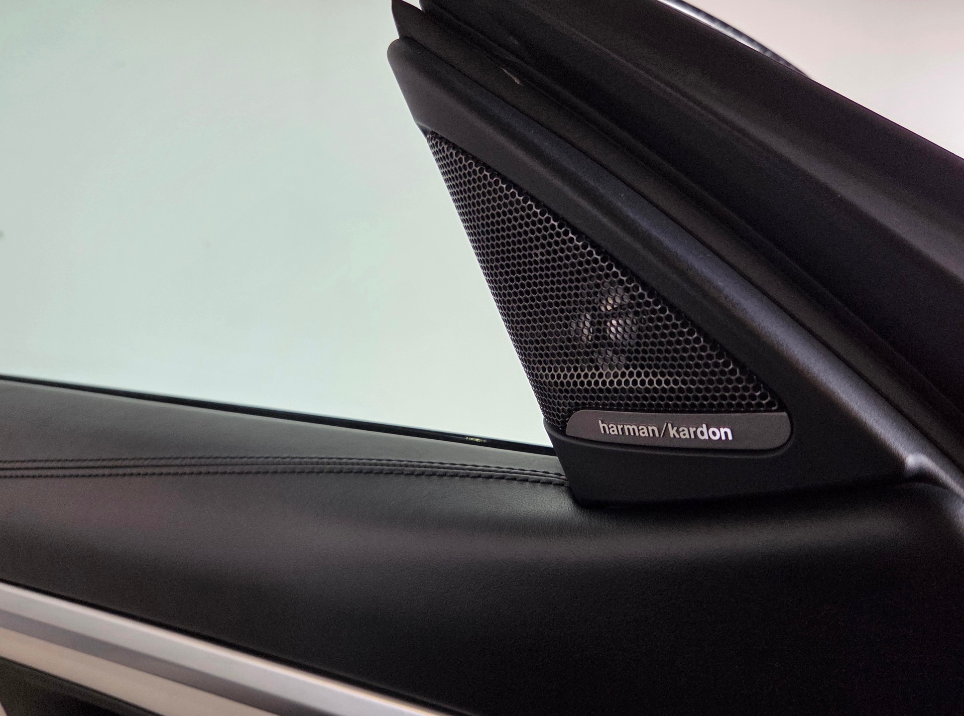 BMW M4 Coupé-image-8