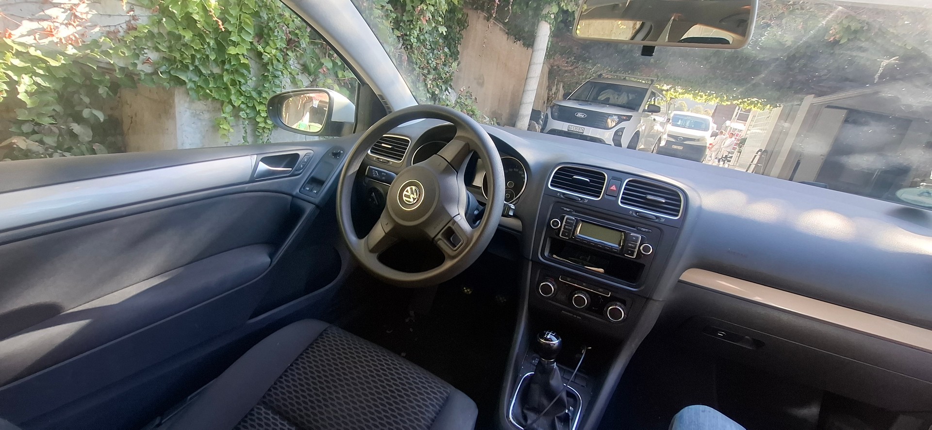VW Golf VI Trendline 1.4-image-5
