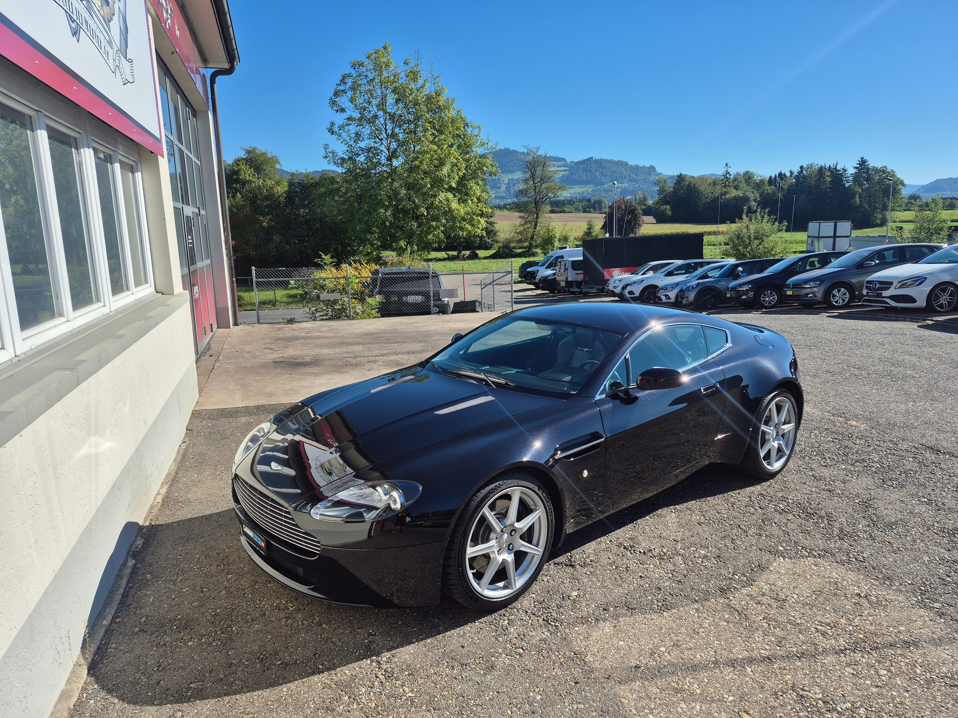ASTON MARTIN V8 Vantage 4.3 Sportshift-image-8