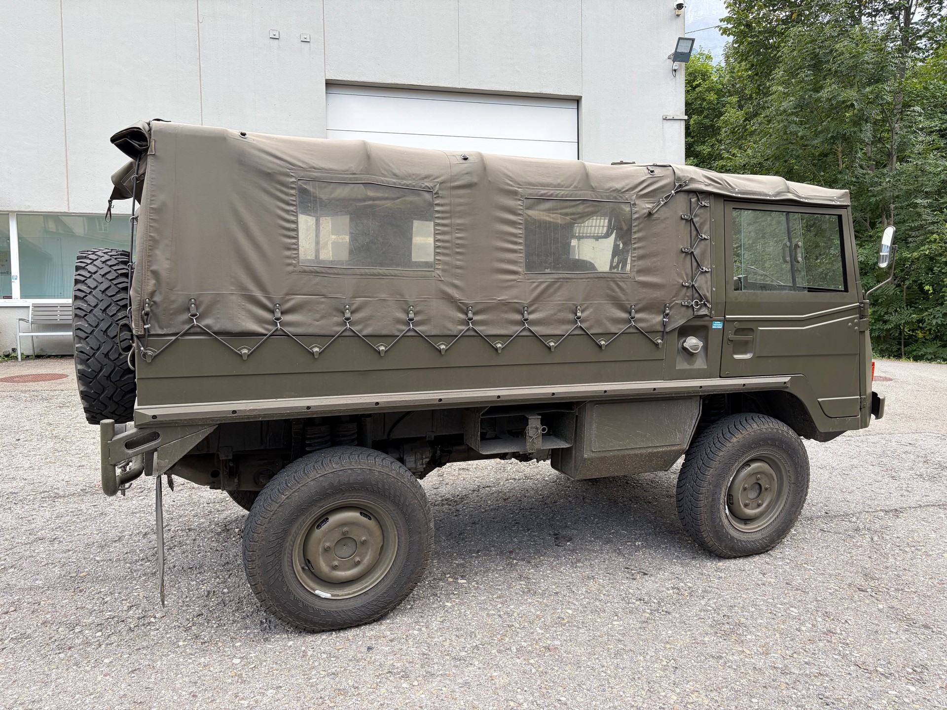 STEYR Pinzgauer 710M-image-2