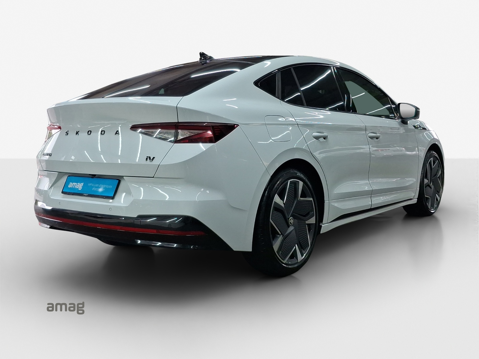 SKODA Enyaq Coupé RS iV 80 4x4-image-4