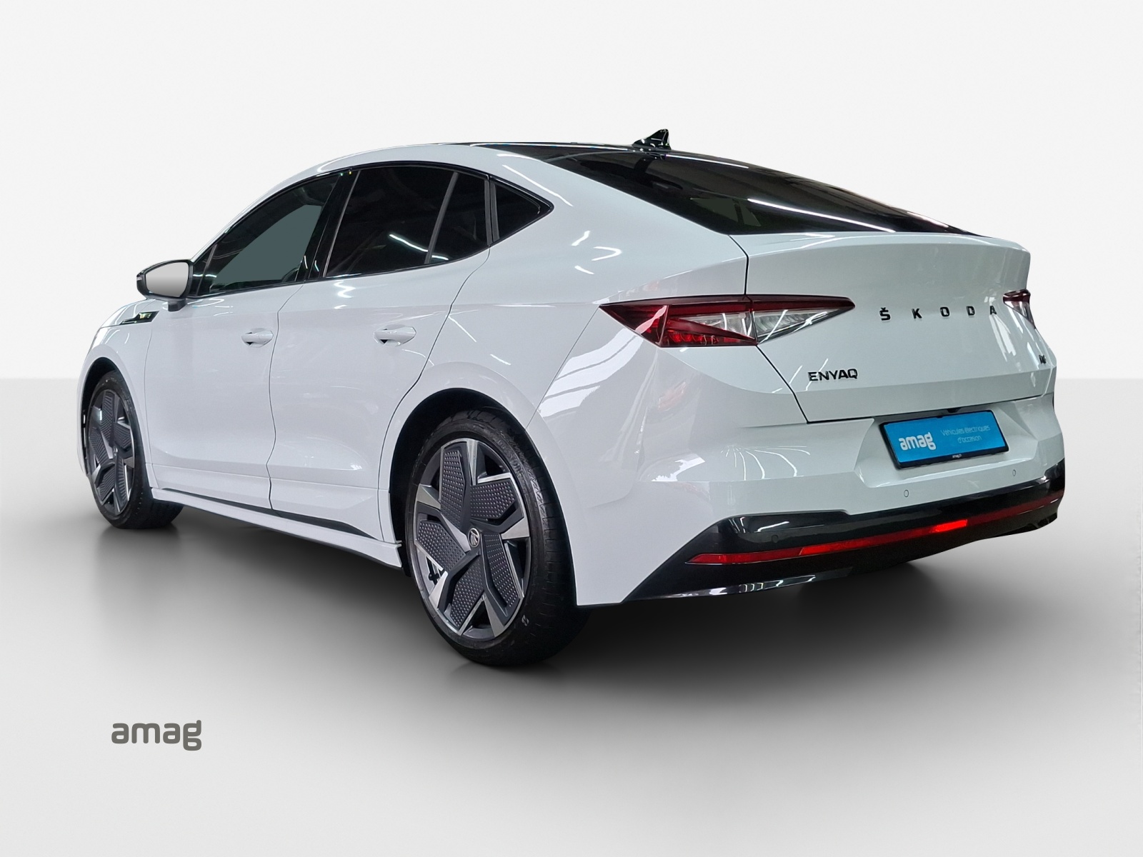 SKODA Enyaq Coupé RS iV 80 4x4-image-2