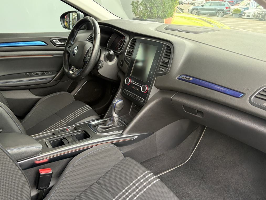 RENAULT Mégane Grandtour 1.5 dCi GT Line EDC-image-10