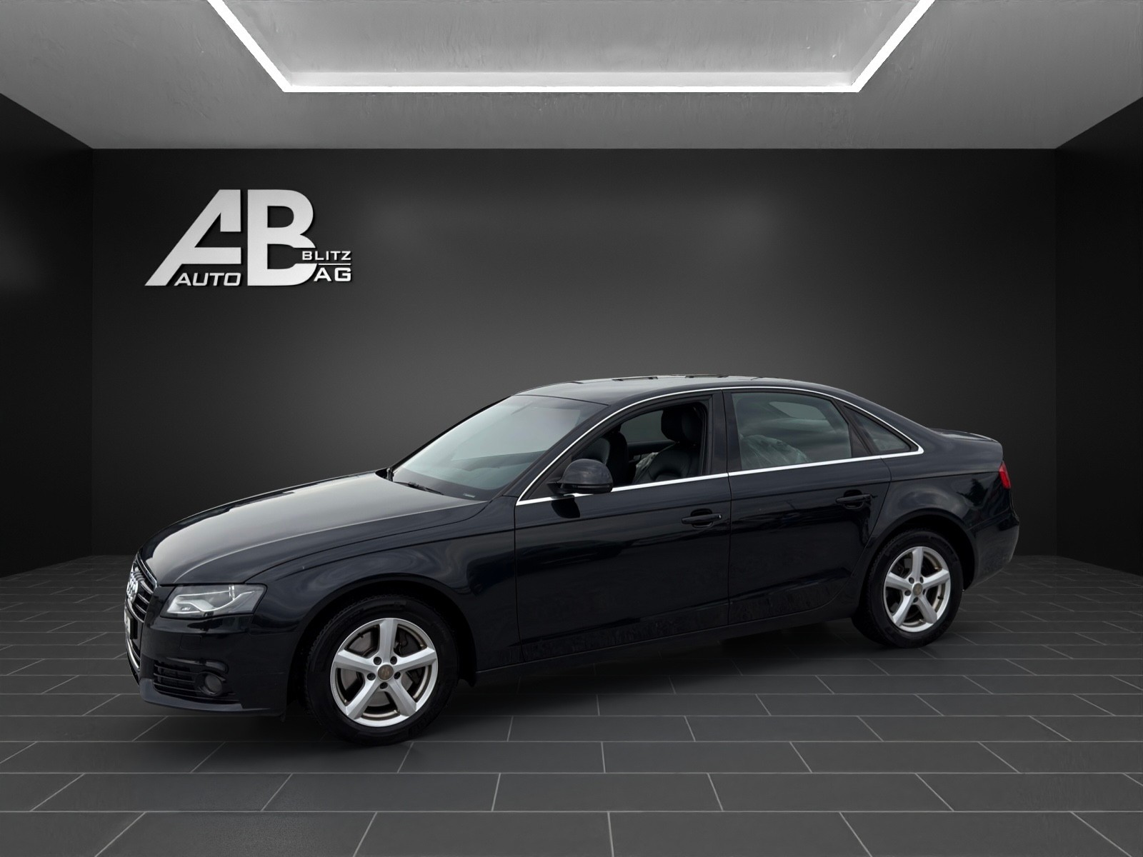 AUDI A4 Limousine 3.0 TDI quattro mit 239 PS-showroom-element-1