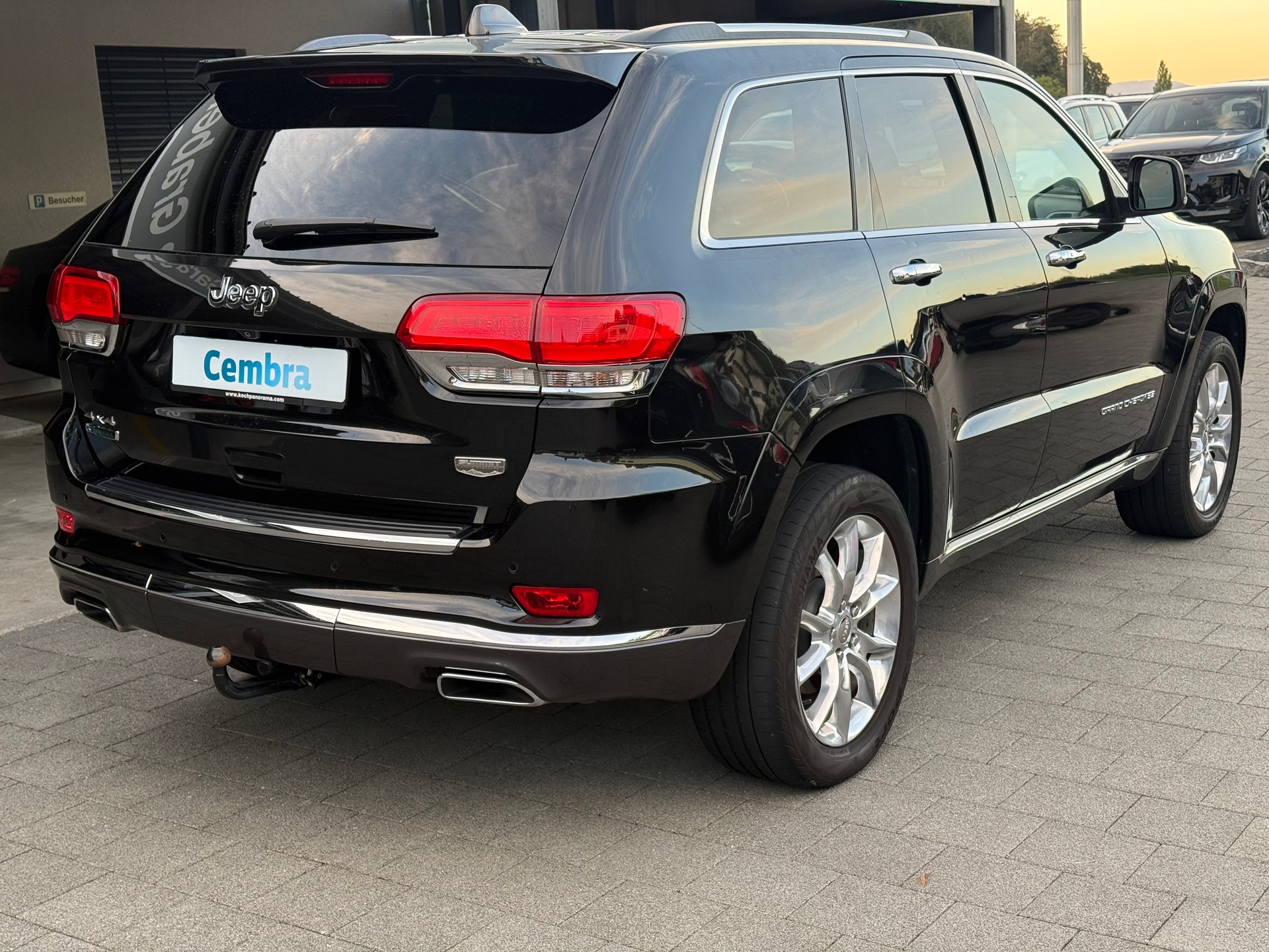 JEEP Grand Cherokee 3.0 CRD Summit Automatic-image-3