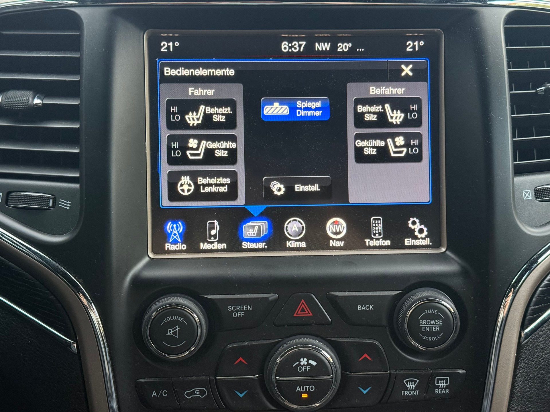 JEEP Grand Cherokee 3.0 CRD Summit Automatic-image-6