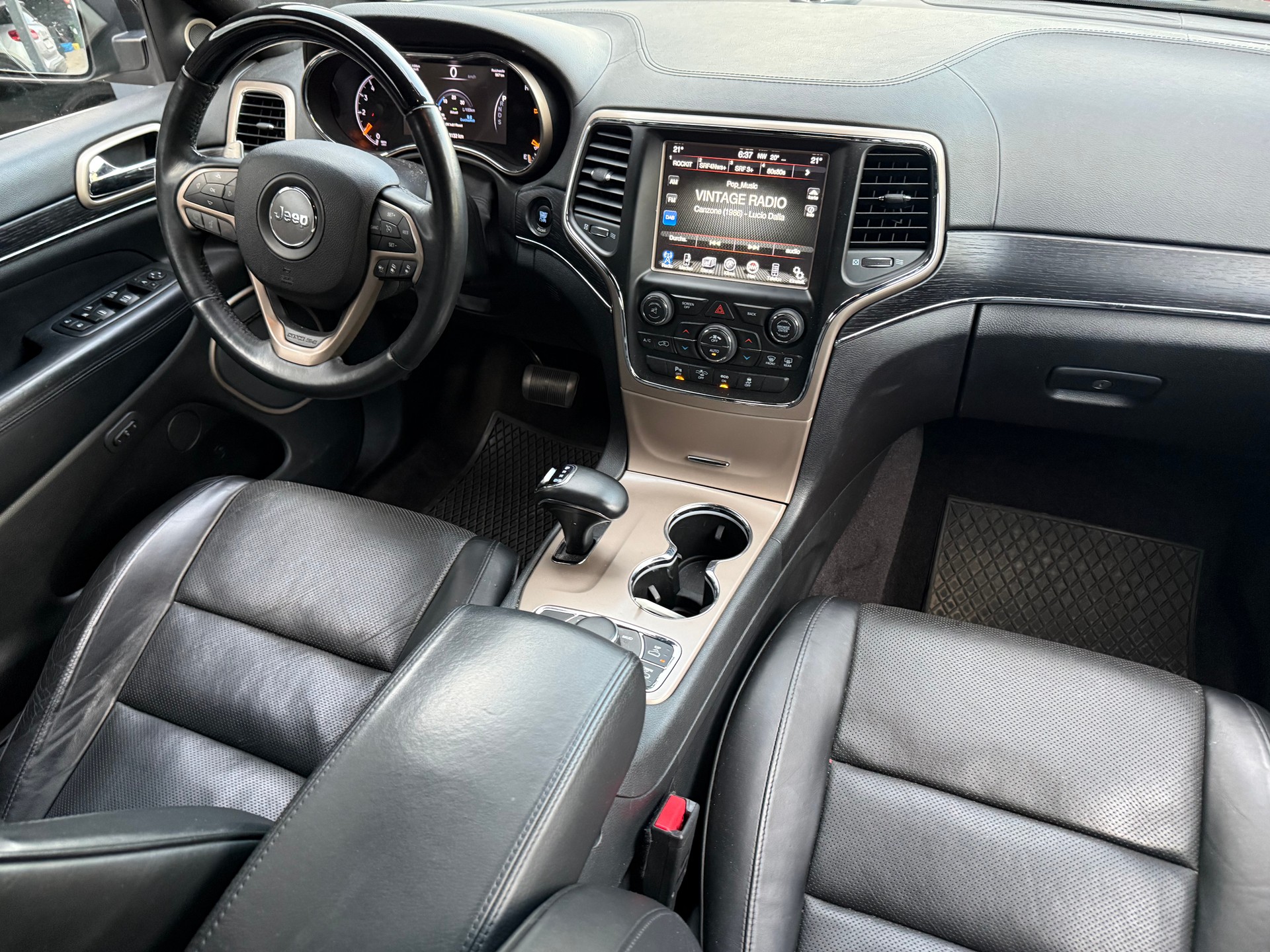 JEEP Grand Cherokee 3.0 CRD Summit Automatic-image-5