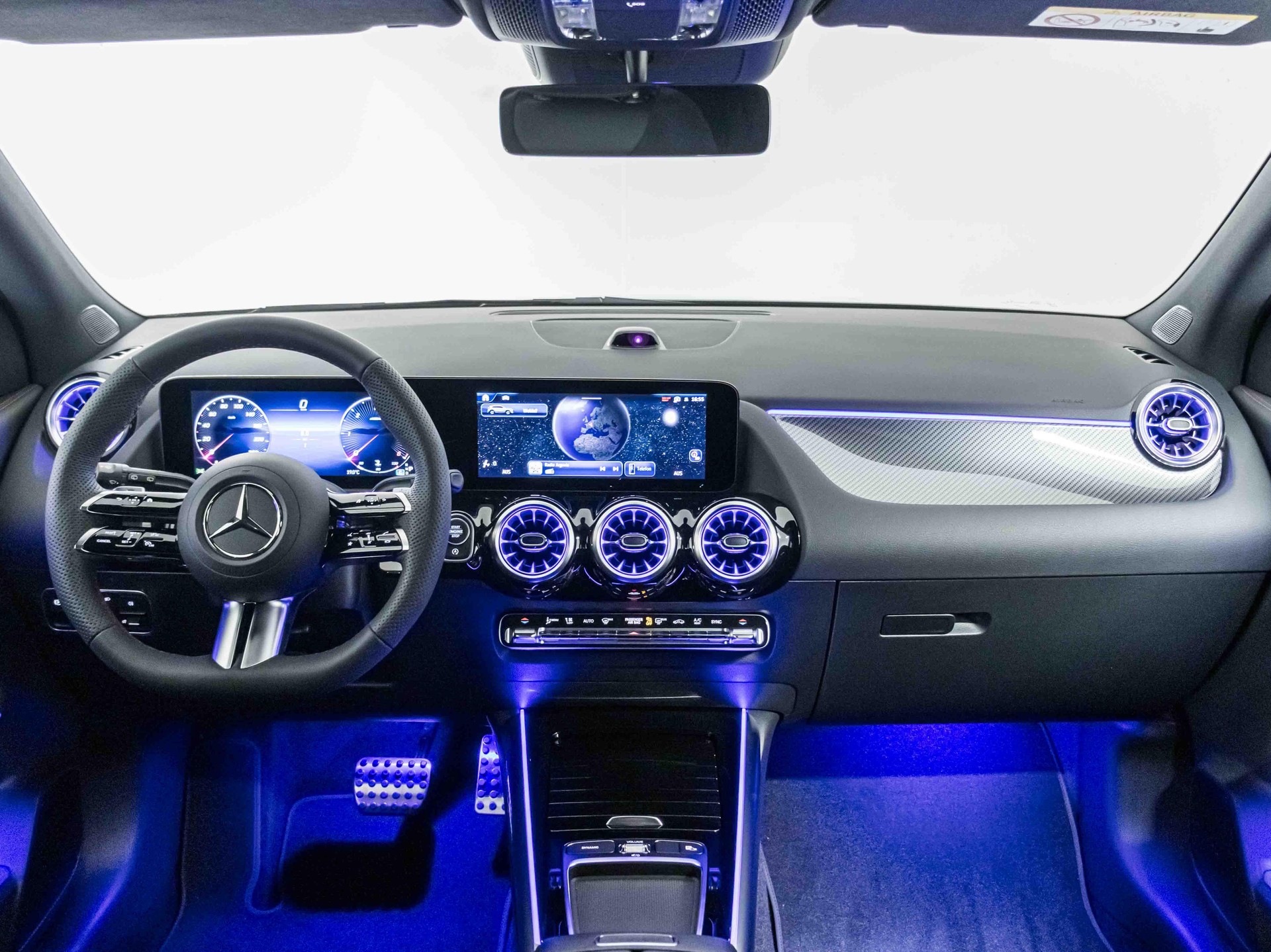 MERCEDES-BENZ GLA 220 d 4MATIC Swiss Star-image-10