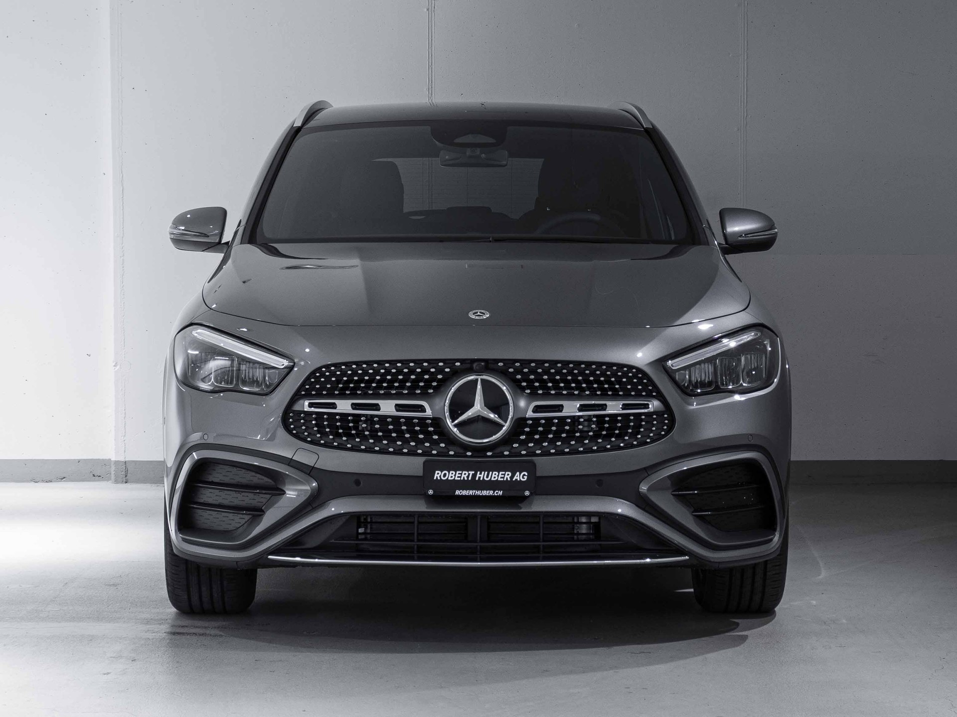 MERCEDES-BENZ GLA 220 d 4MATIC Swiss Star-image-2