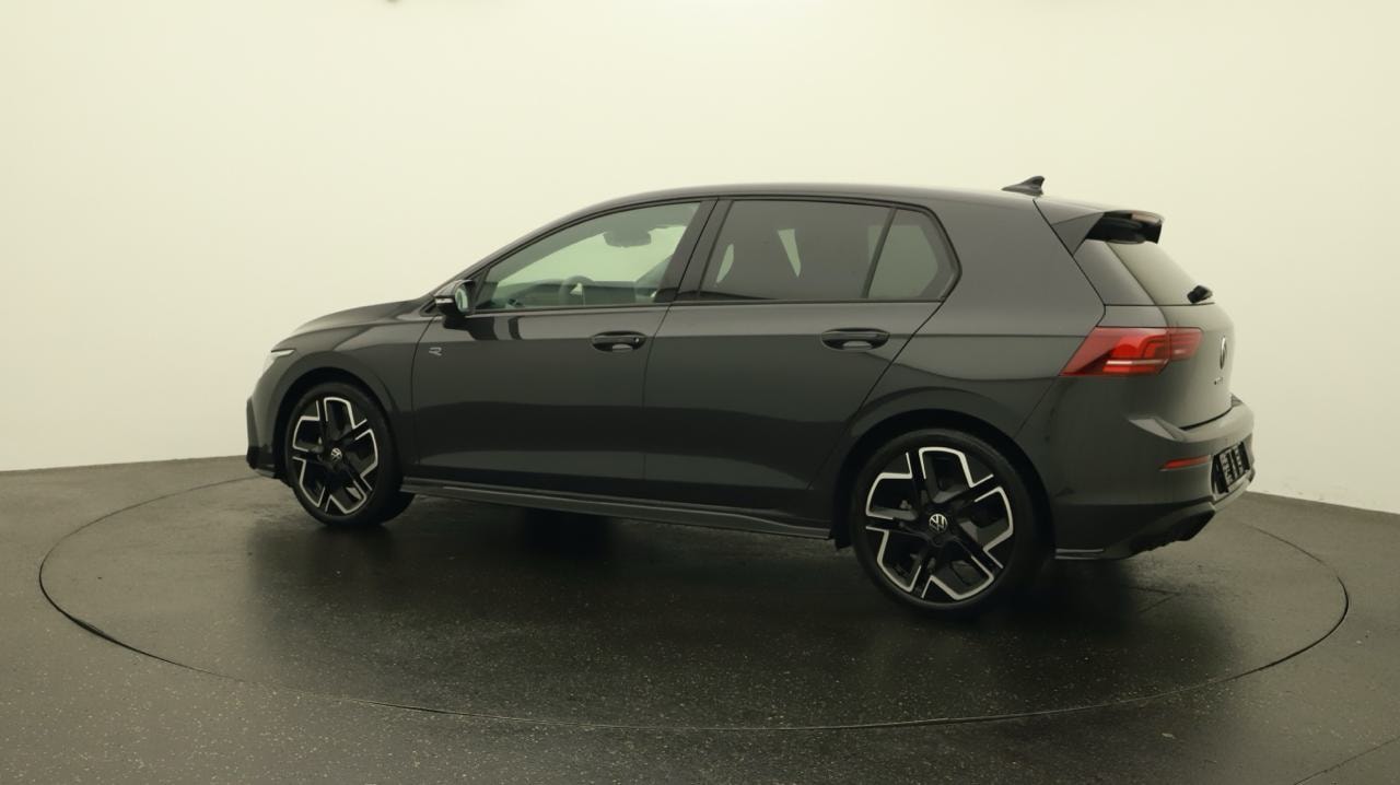 VW Golf 1.5 e TSI mHEV R-Line DSG-image-2