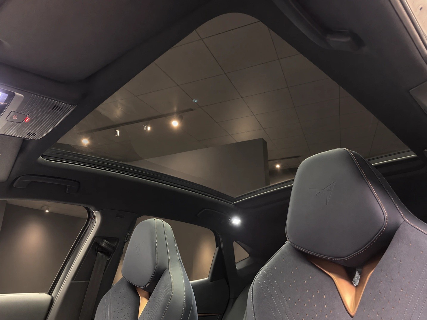 CUPRA Tavascan Type 9 77 kWh Adrenaline Prime Edition-image-9