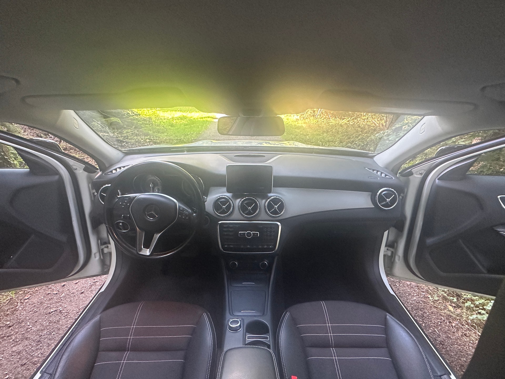 MERCEDES-BENZ GLA 200 CDI 4Matic 7G-DCT-image-9