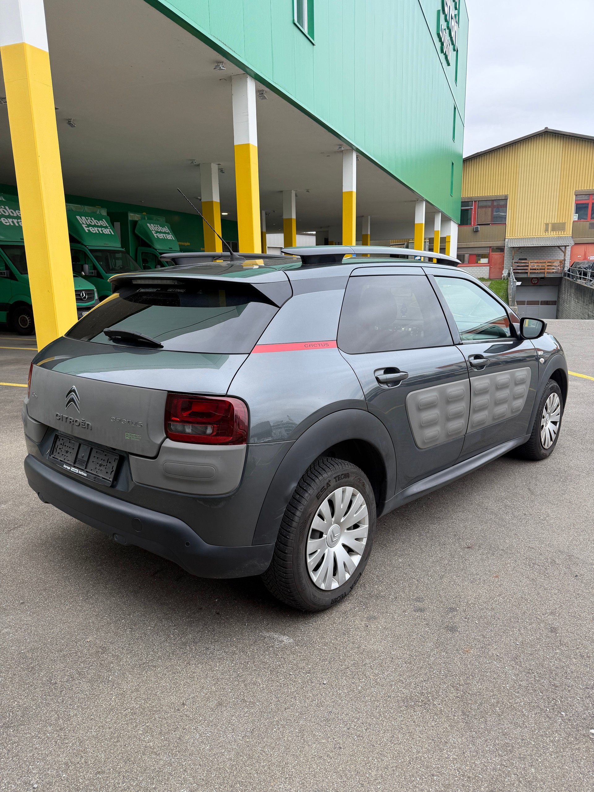 CITROEN C4 Cactus 1.6 e-HDi Feel ETG6-image-6