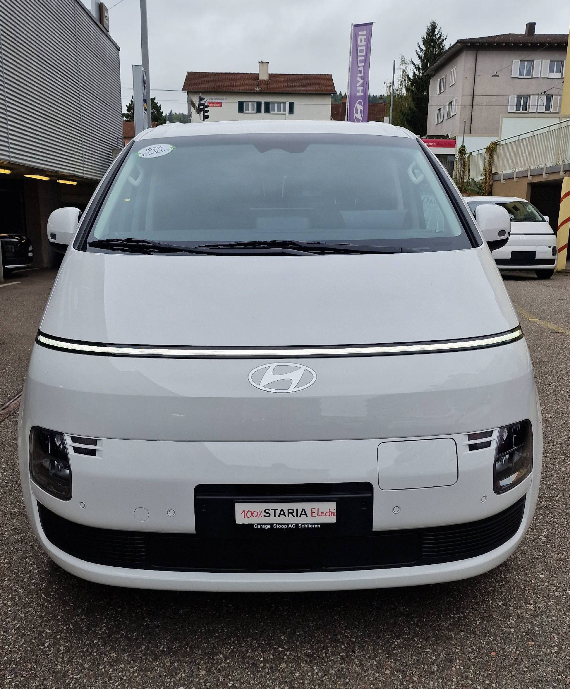 HYUNDAI Staria Cargo 84 kWh Amplia-image-8