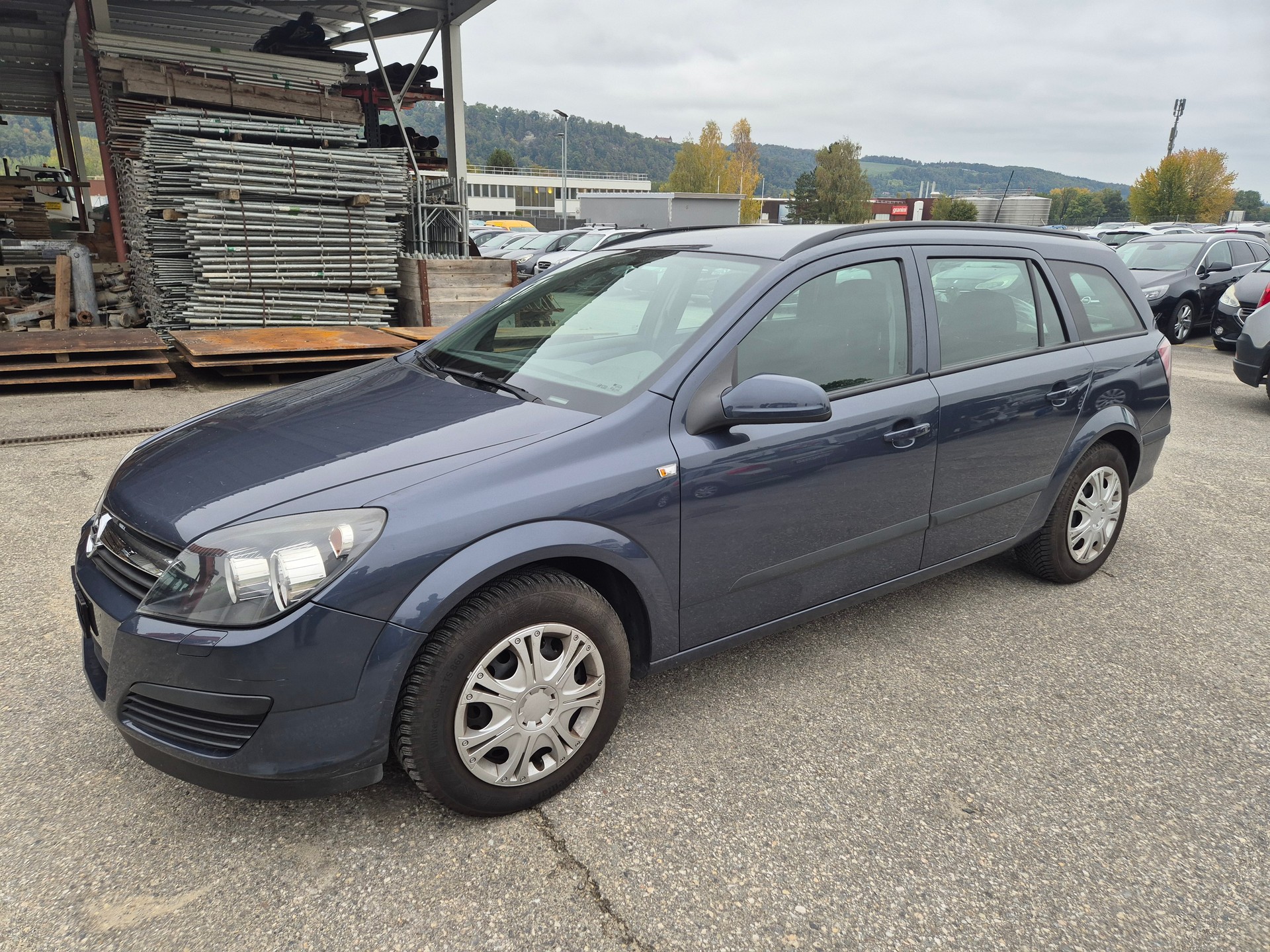 OPEL Astra Caravan 1.8i 16V Silverline-image-6