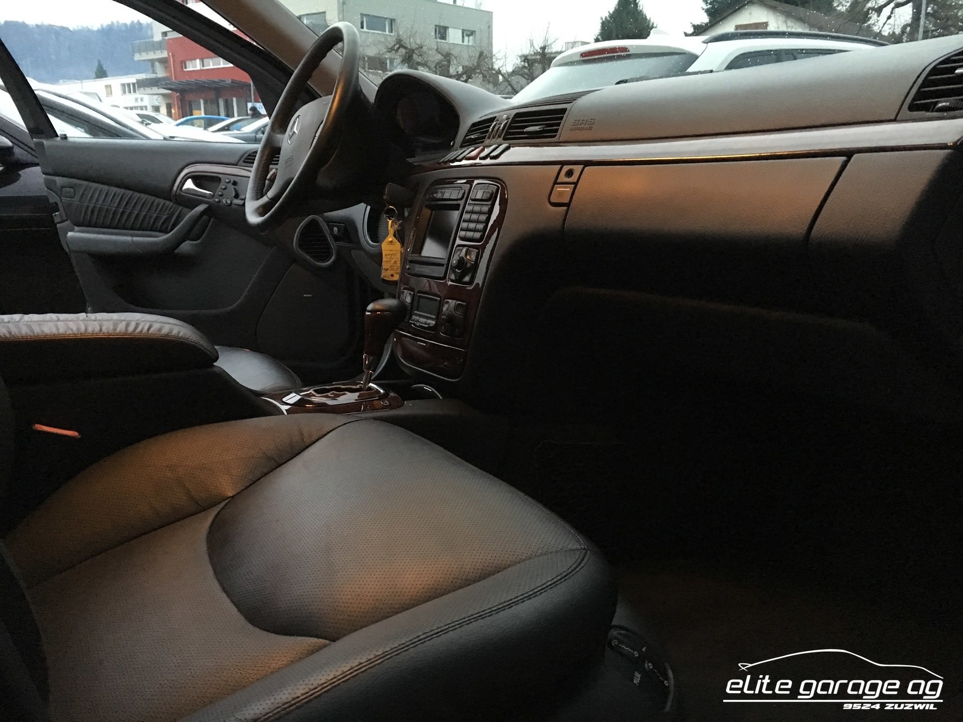 MERCEDES-BENZ S 55 AMG-image-12