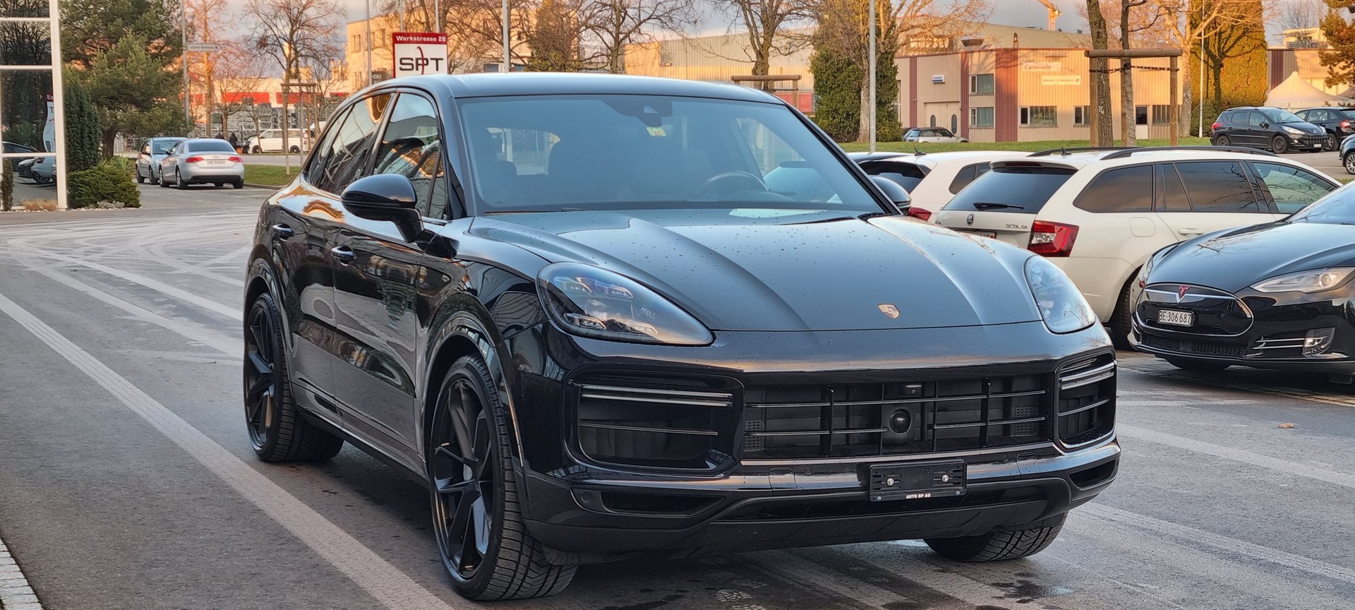 PORSCHE Cayenne Turbo-image-5