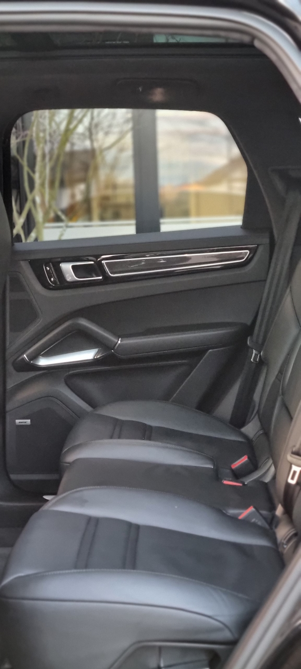 PORSCHE Cayenne Turbo-image-9
