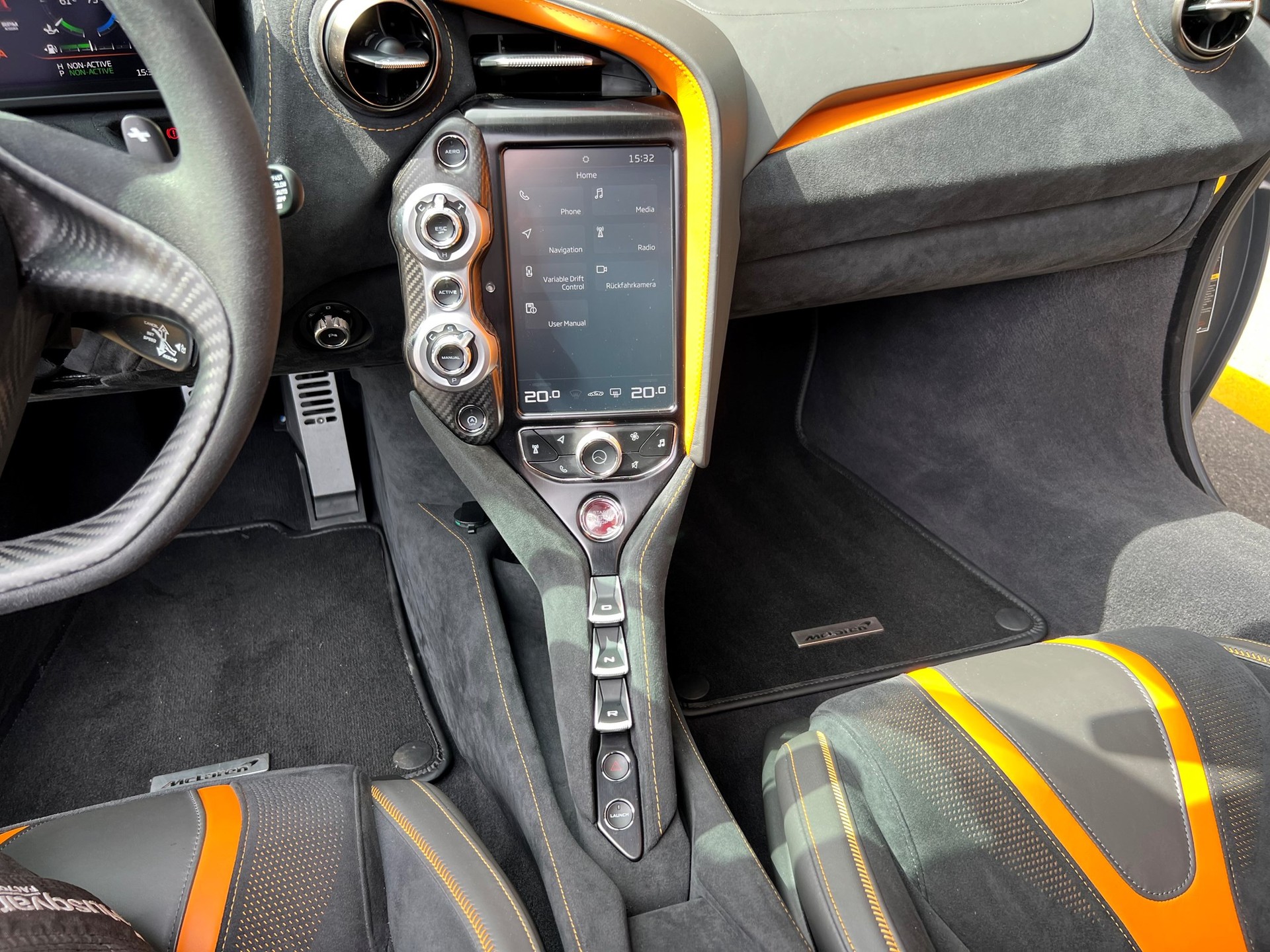 McLAREN 720S Coupé Performance 4.0 V8 SSG-image-8