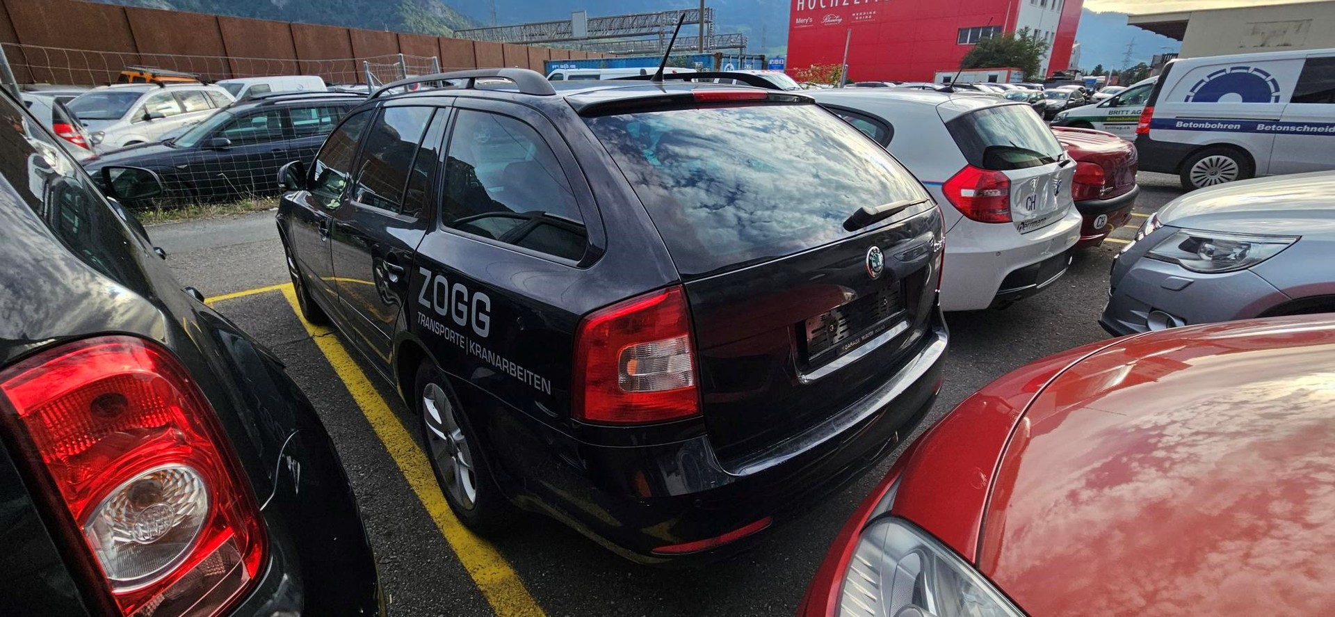 SKODA Octavia Combi 1.8 TSI Ambition 4x4-image-3