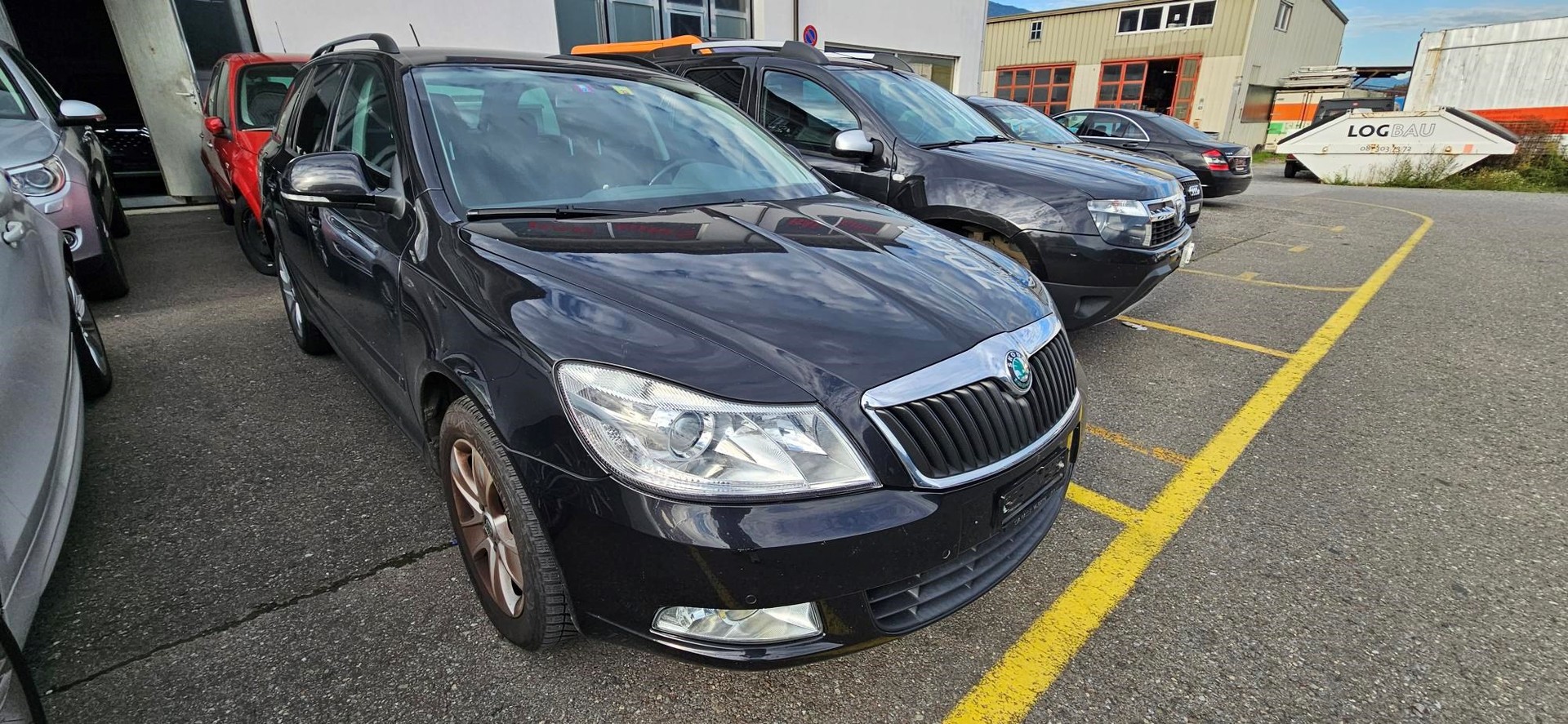 SKODA Octavia Combi 1.8 TSI Ambition 4x4-image-1