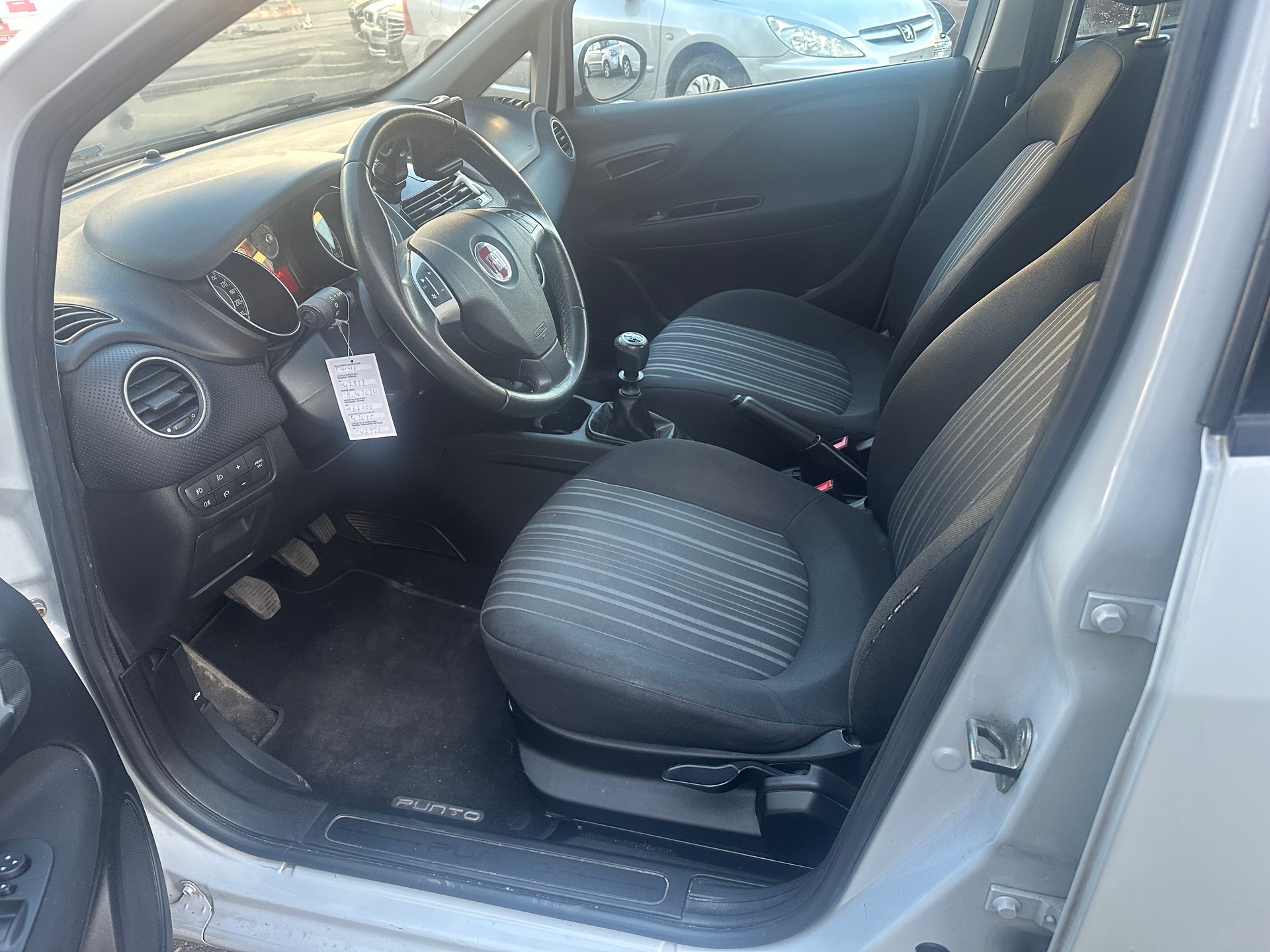 FIAT Punto Evo 1.4 MyLife-image-9